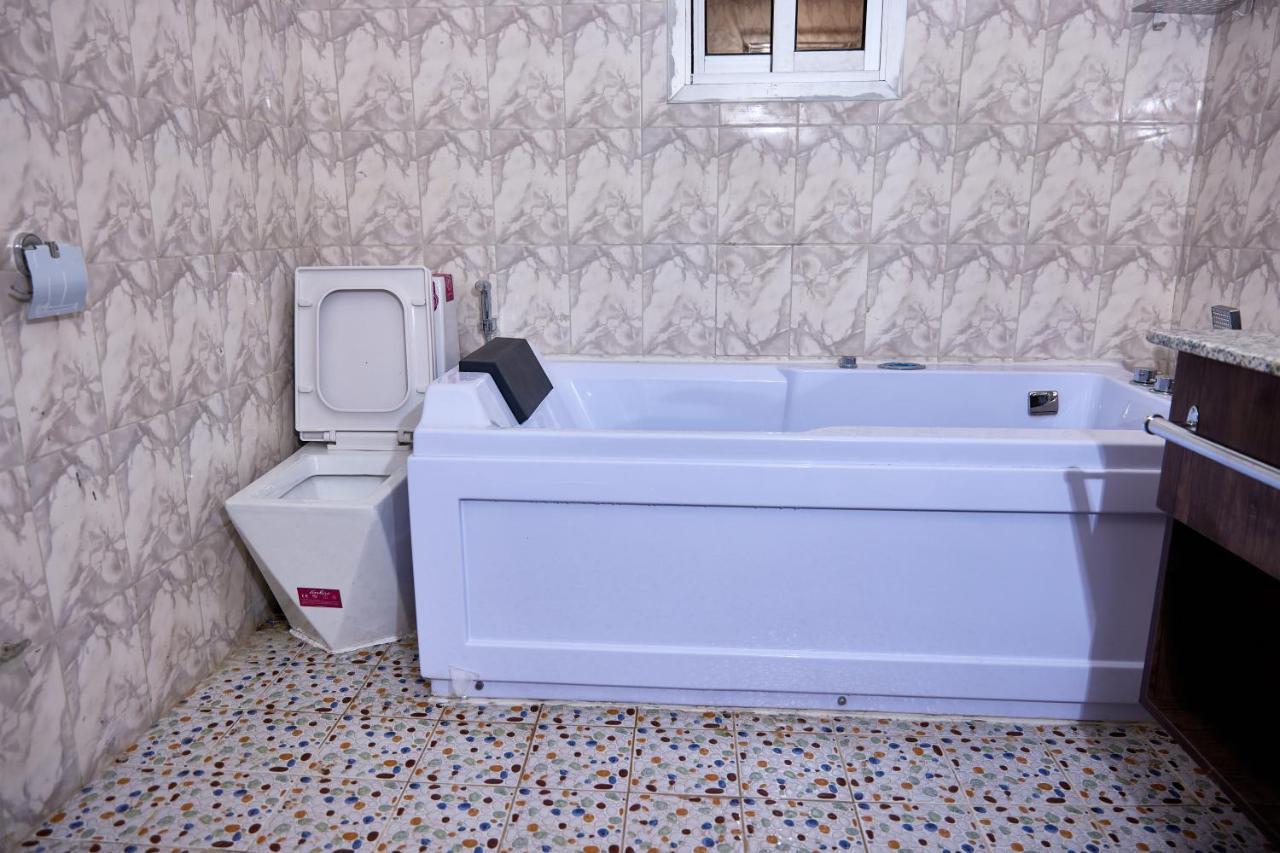 Residence Noumsi Яунде Екстер'єр фото